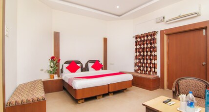 Hotel O Prayag Holidays Room Type - Classic
