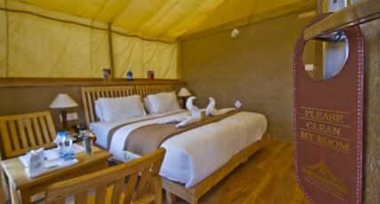 Pangong Retreat Room Type - Luxury Cottages With Lake View