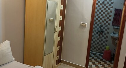 Hotel Zaika Inn Near Santragachi Junction Railway Station Room Type - Super Deluxe Room with Free Wifi