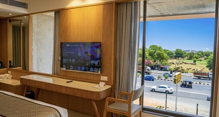 Pride Elite Himmatnagar Room Type - Premium King