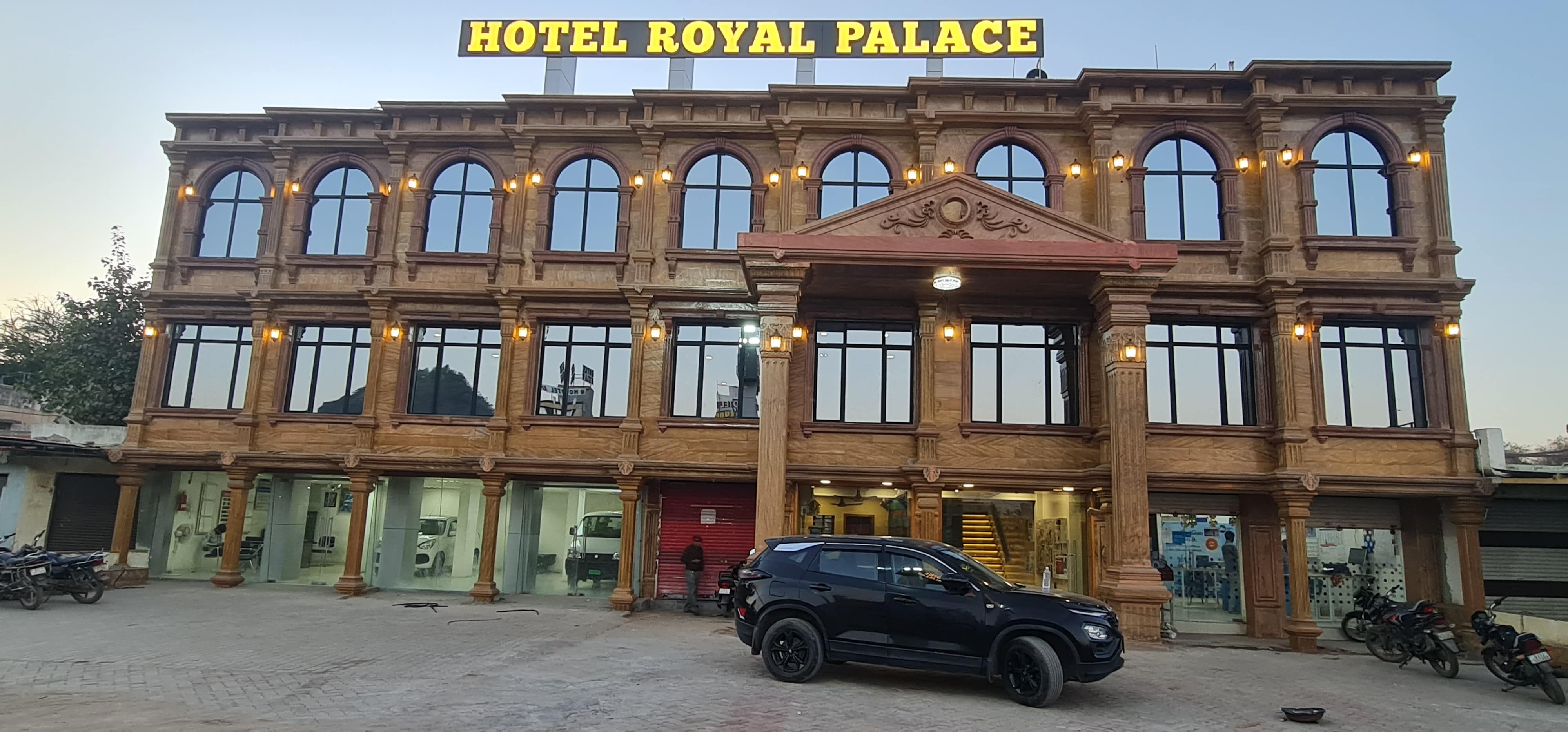 Hotel Royal Palace Chotila - Tap to explore photos