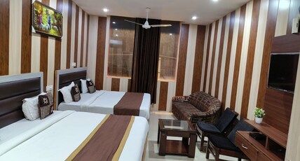 HOTEL GOLD INN Room Type - Family Suite 4 Bed Room