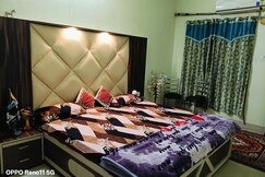 Shree Radha Rani Home Stay