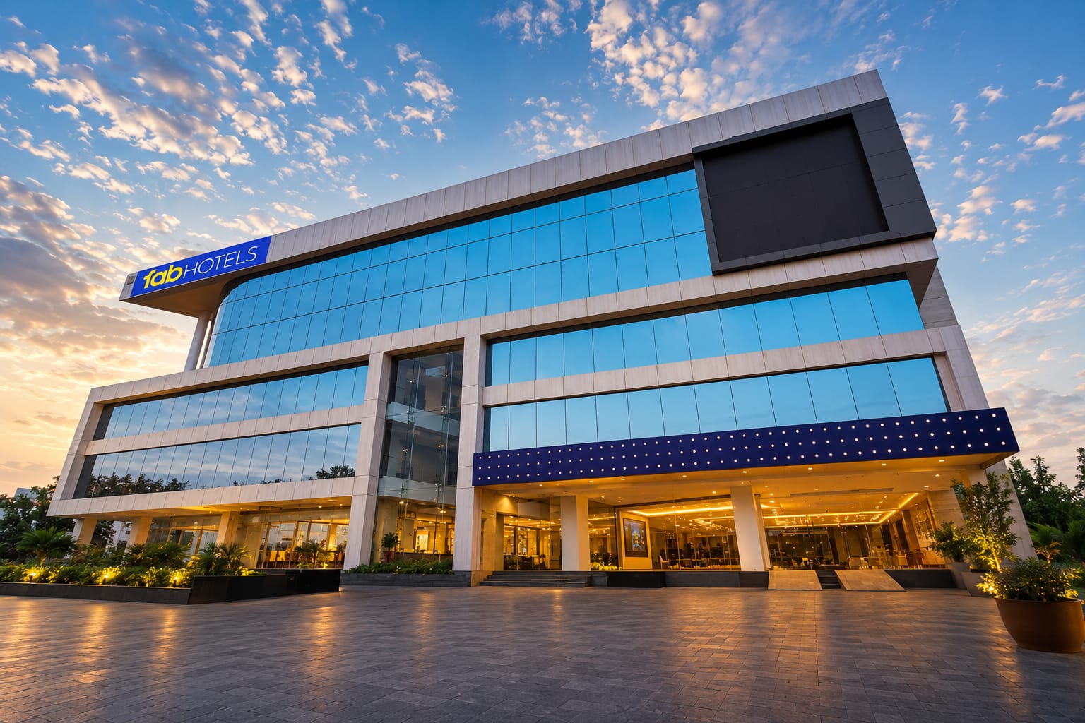 FabHotel Aishwarya Inn Hanamkonda - Tap to explore photos