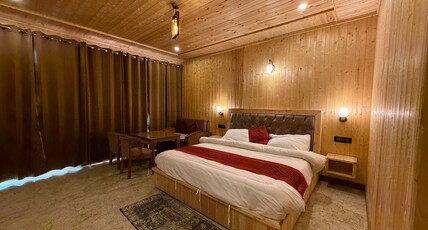Sunrise Resorts Room Type - Wooden Cottage with Balcony and Mountain View