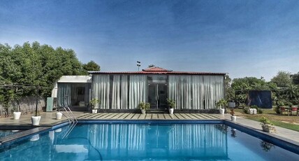 Glass villa Room Type - Glass villa