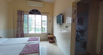 Supreme Guest House Room Type - Standard Room