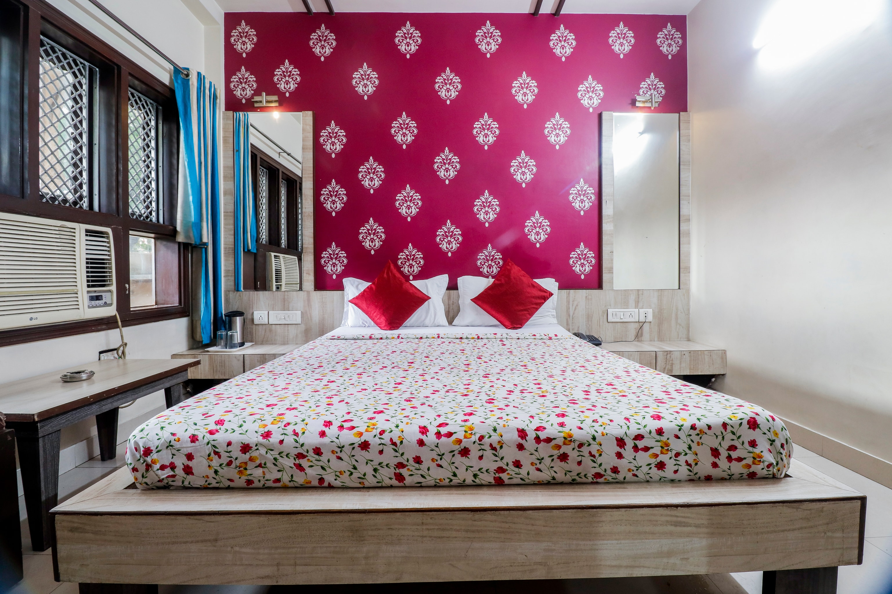 Chandra Vilas Hotel - Tap to explore photos