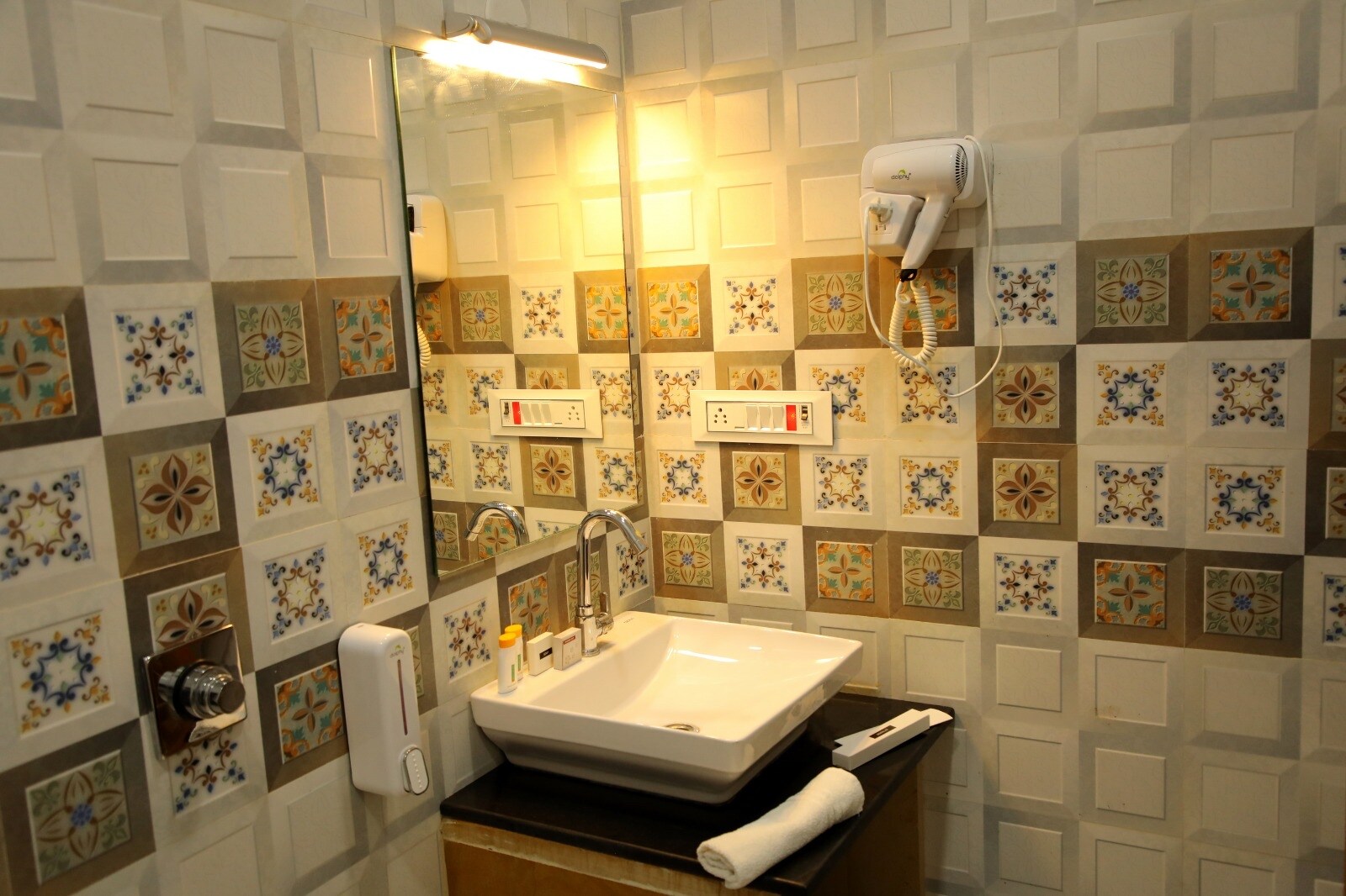 Hotel Chandrangan Excellency - Tap to explore photos