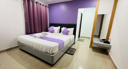 NK Palace Room Type - Luxurious Suite with City View