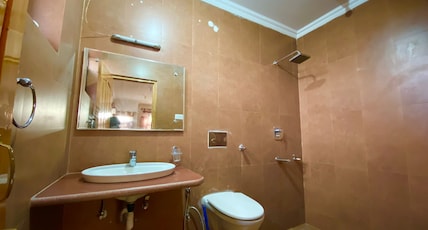 Royal Mansion Guest House Room Type - 1 Bedroom Suite with Countryside View Royal Mansion Guest House Room Type - 1 Bedroom Suite with Countryside View