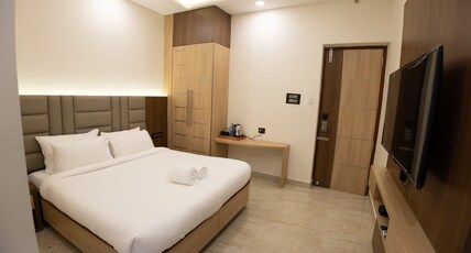 BABY ELITE BY TIO -THE INDIAN ORIGIN HOTELS & RESORTS Room Type - STANDARD ROOM BABY ELITE BY TIO -THE INDIAN ORIGIN HOTELS & RESORTS Room Type - STANDARD ROOM