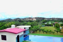 Kisan Farm House | Serene 2BR Villa with Private Pool & Garden, Hillside Stay