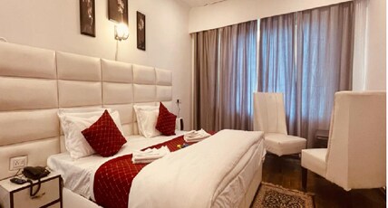 Hotel Apple Tree Restaurant & Cafe Room Type - Premium Room with Balcony Hotel Apple Tree Restaurant & Cafe Room Type - Premium Room with Balcony