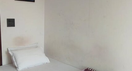 Vinayak Home Stay Mathura Room Type - Single Room