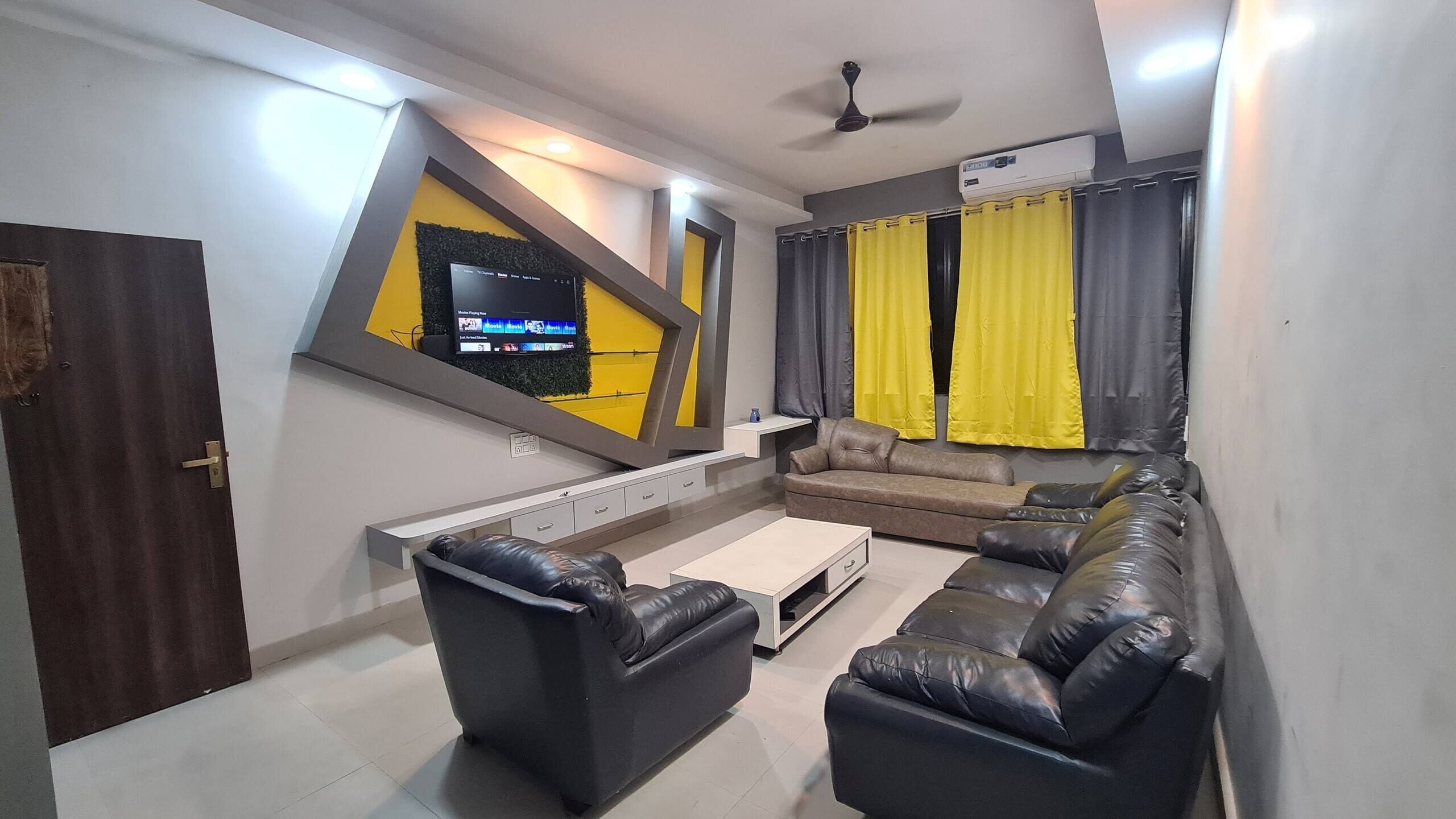 2 Bedroom Apartment Near Taleigao - Tap to explore photos
