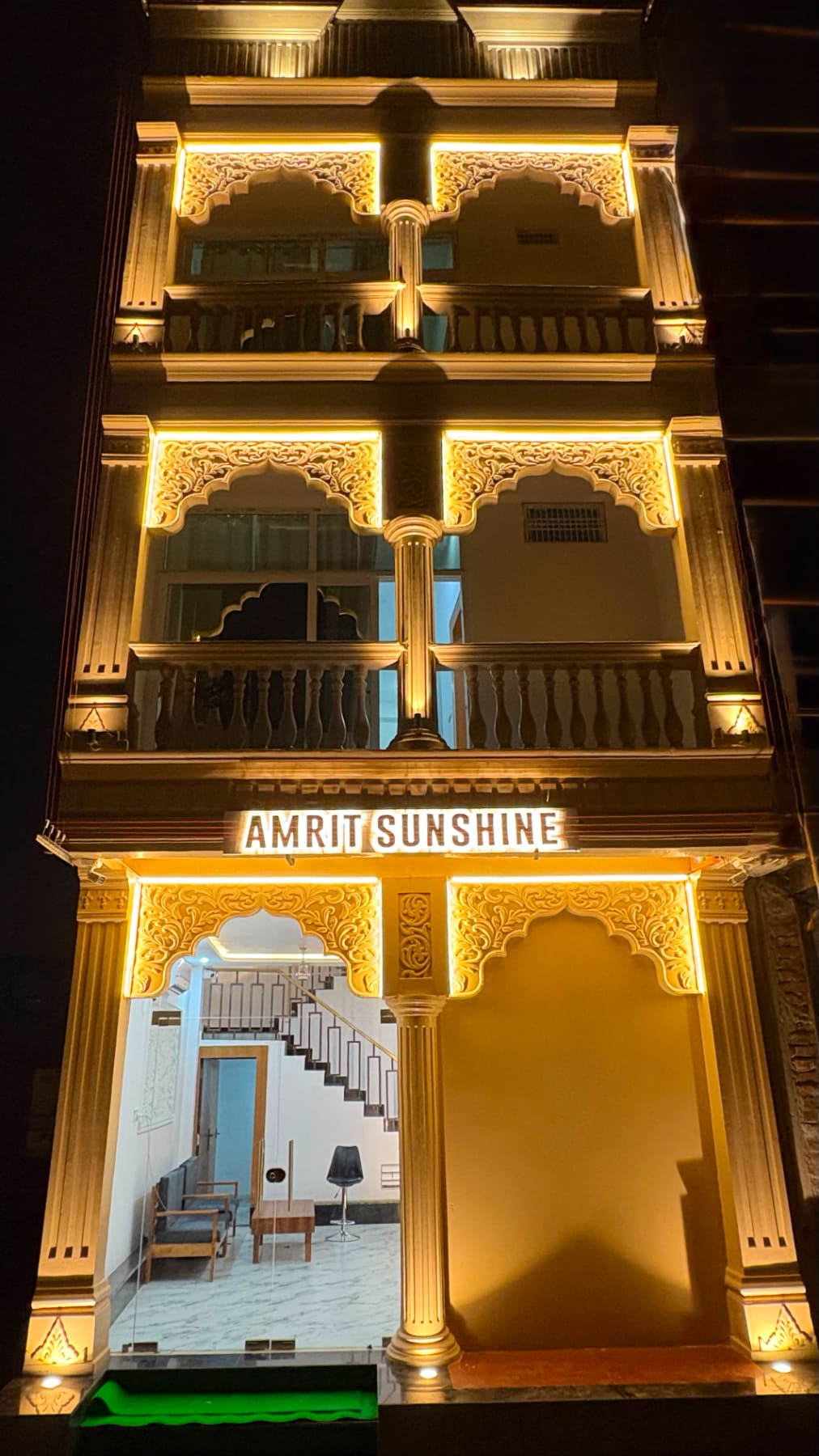 Amrit Sunshine - Tap to explore photos