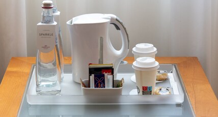 Crowne Plaza Venice East Room Type - 1 King Standard