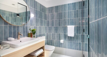 Holiday Inn MELBOURNE BOURKE STREET MALL Room Type - 1 King Standard