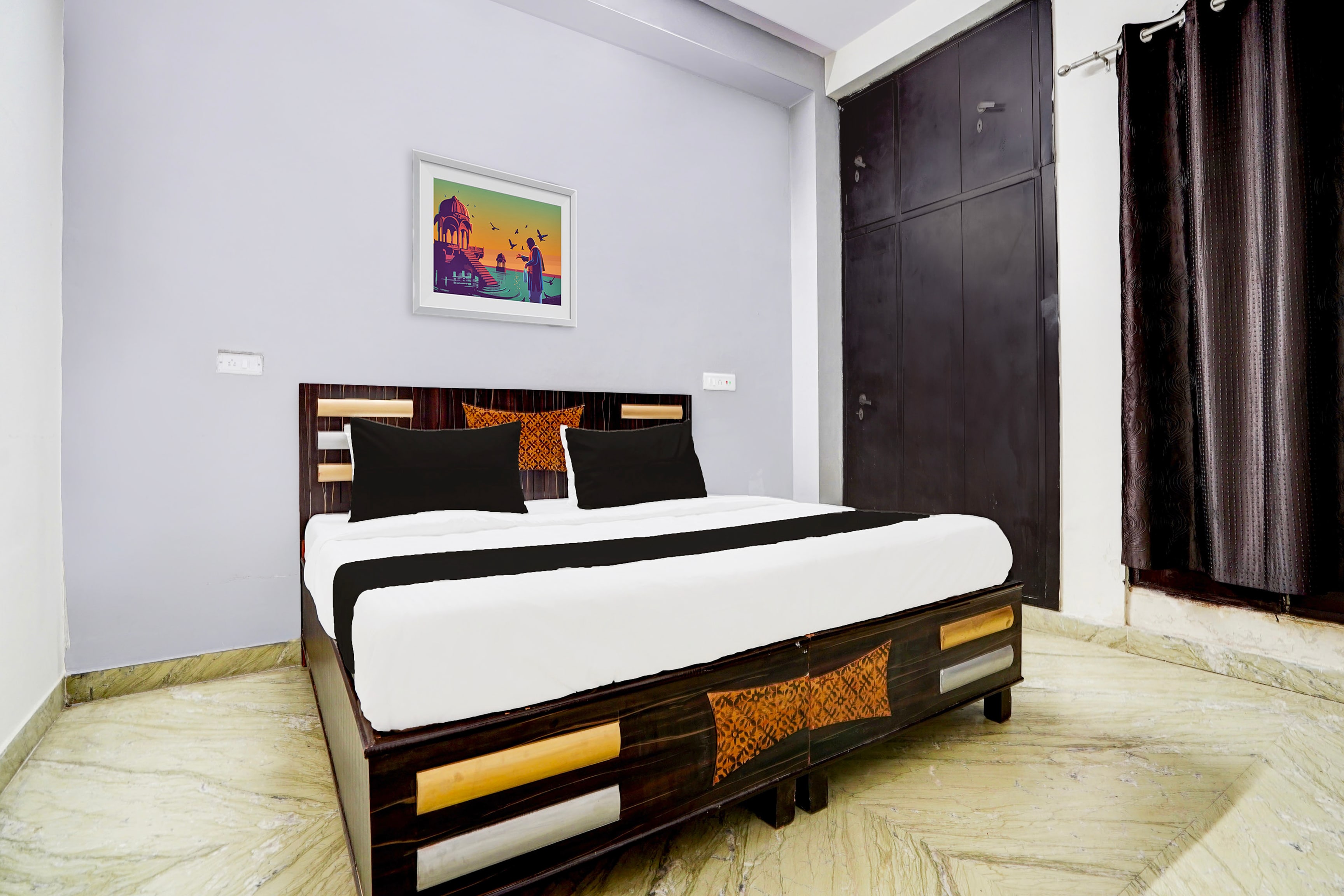Hotel O Shubham Guest House - Tap to explore photos