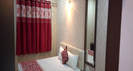 hotel holidayinn Room Type - Deluxe Room