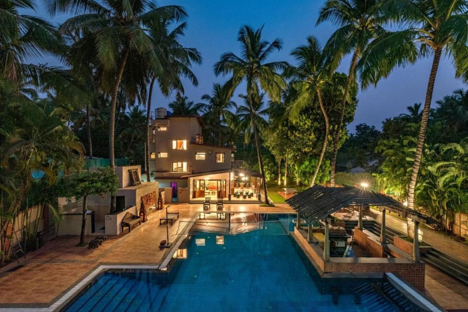 SaffronStays| Casa Del Palms 8 BHK Villa - Tap to explore photos