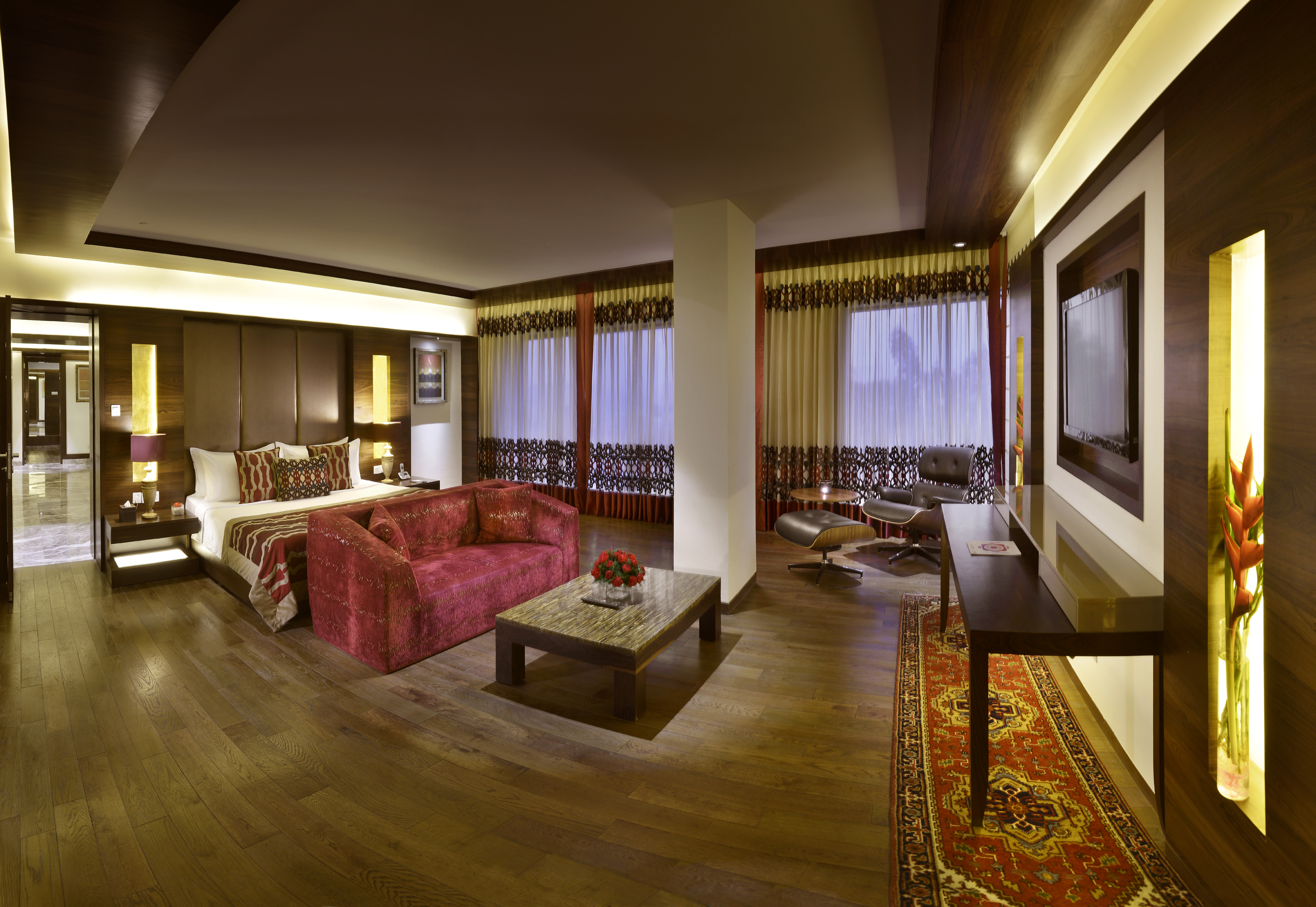 The Lalit, Chandigarh Room Type - The Lalit Legacy Suite