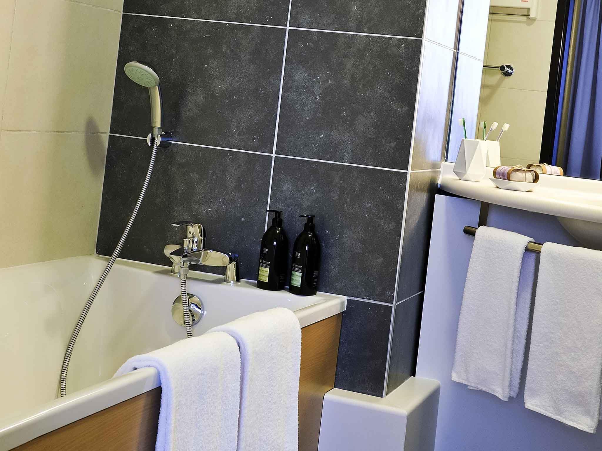 Aparthotel Adagio Nantes Centre - Tap to explore photos