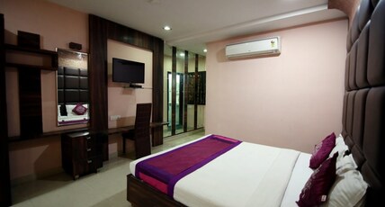 Hotel City Pulse Room Type - Deluxe AC Room