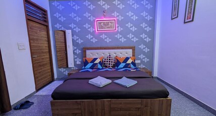 TajStreet Hostel Room Type - Deluxe Room