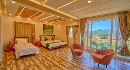 Vihani's Western Clouds Ooty by VOYE HOMES Room Type - Premium Valley View Room