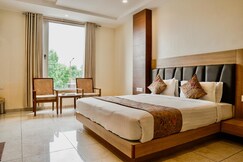 Kalpshree Hotel