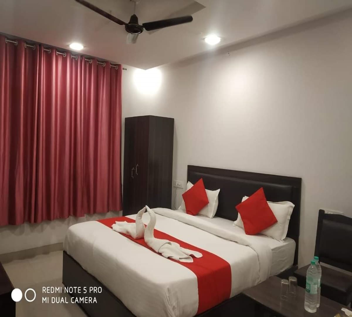 Sunrise Palace - Tap to explore photos