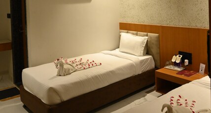 Hotel Banmali Palace Room Type - Classic Twin Bed (Separate Block 2nd Floor)
