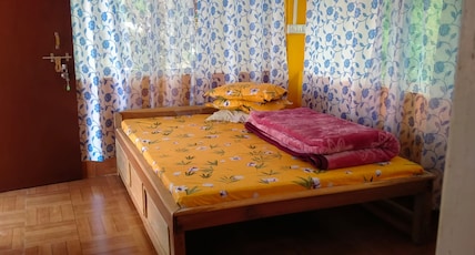 U TURN HOME STAY Room Type - Bedroom 1
