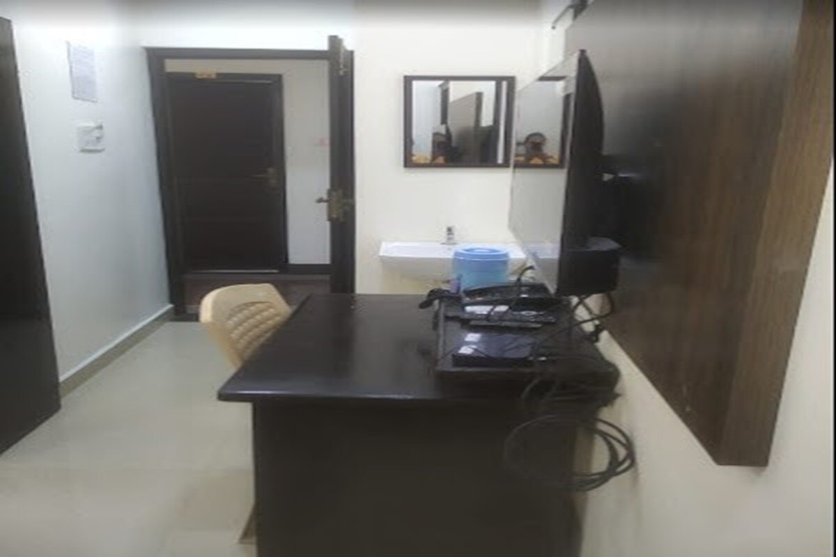 SRI VIGNESH RESIDENCY - Tap to explore photos