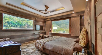 Eden Resorts & Spa Room Type - Jacuzzi Suite with Mountain View Eden Resorts & Spa Room Type - Jacuzzi Suite with Mountain View