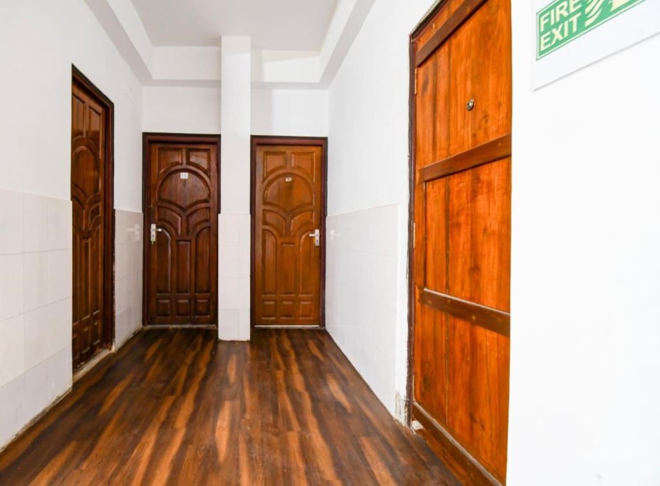 DreamStar Inn near Acropolis Mall - Tap to explore photos