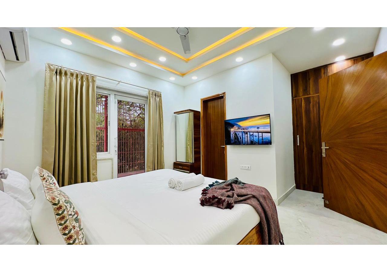 BluO 4BHK City Centre Balcony Lift Parking - Tap to explore photos