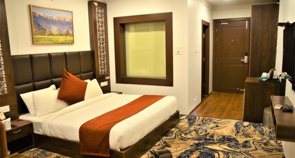 Hotel Kareem Residency Room Type - Super Deluxe Room Centrally Heated