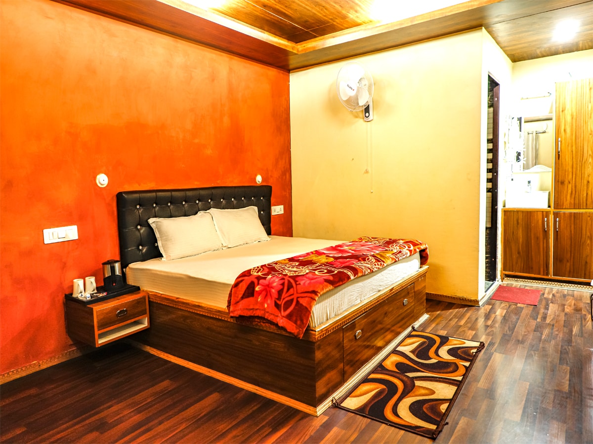 Chanshal Camps & Resort - Tap to explore photos