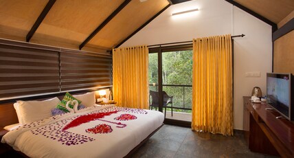 Bamboo Dale Resort & Spa Munnar by Stride Room Type - Tree House IV With Waterfall View