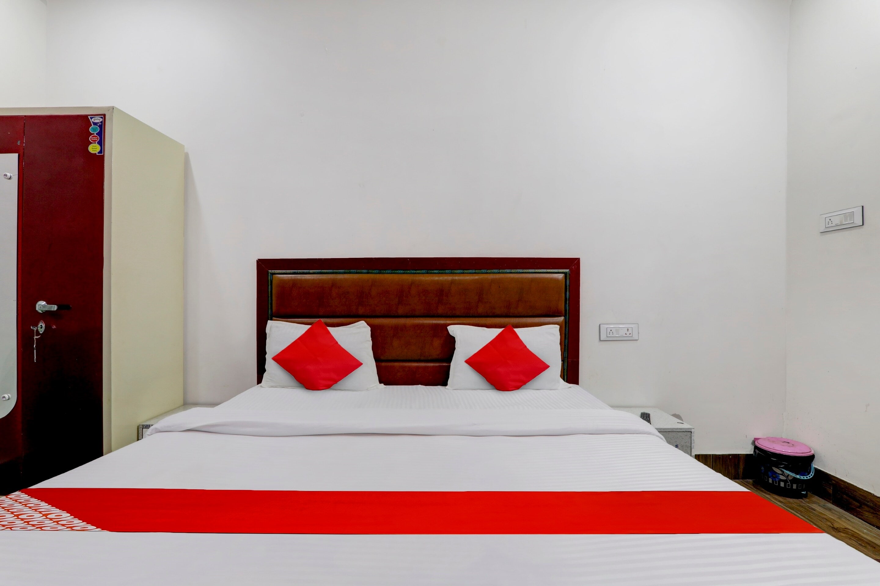 Hotel O Neelkanth - Tap to explore photos