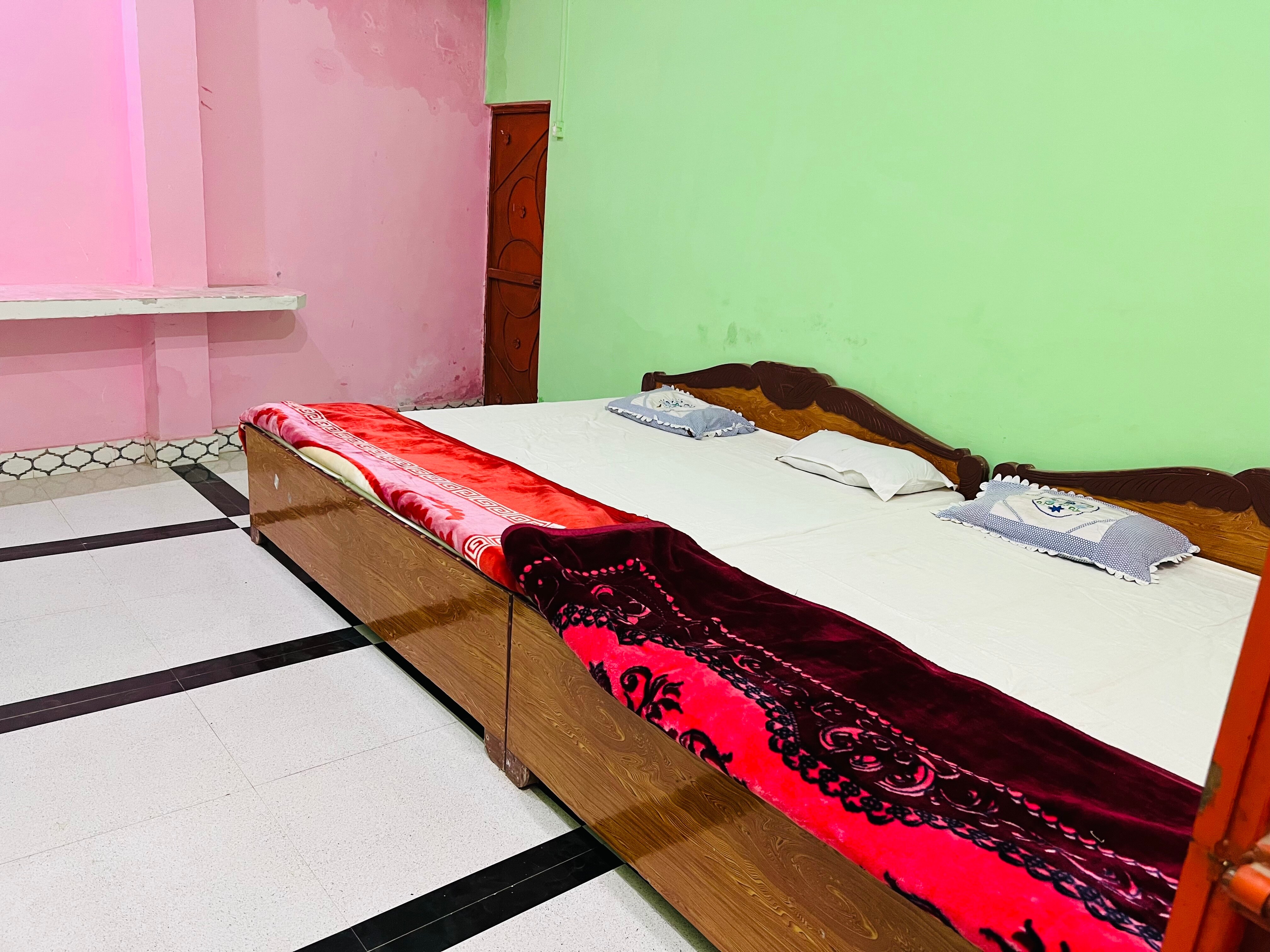 Shreenathji haveli - Tap to explore photos