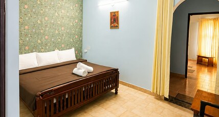 White Legacy Room Type - Superior Family Twin Room - Ground Floor