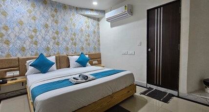 Hotel Dream Room Type - Deluxe Double Bed Room with City View