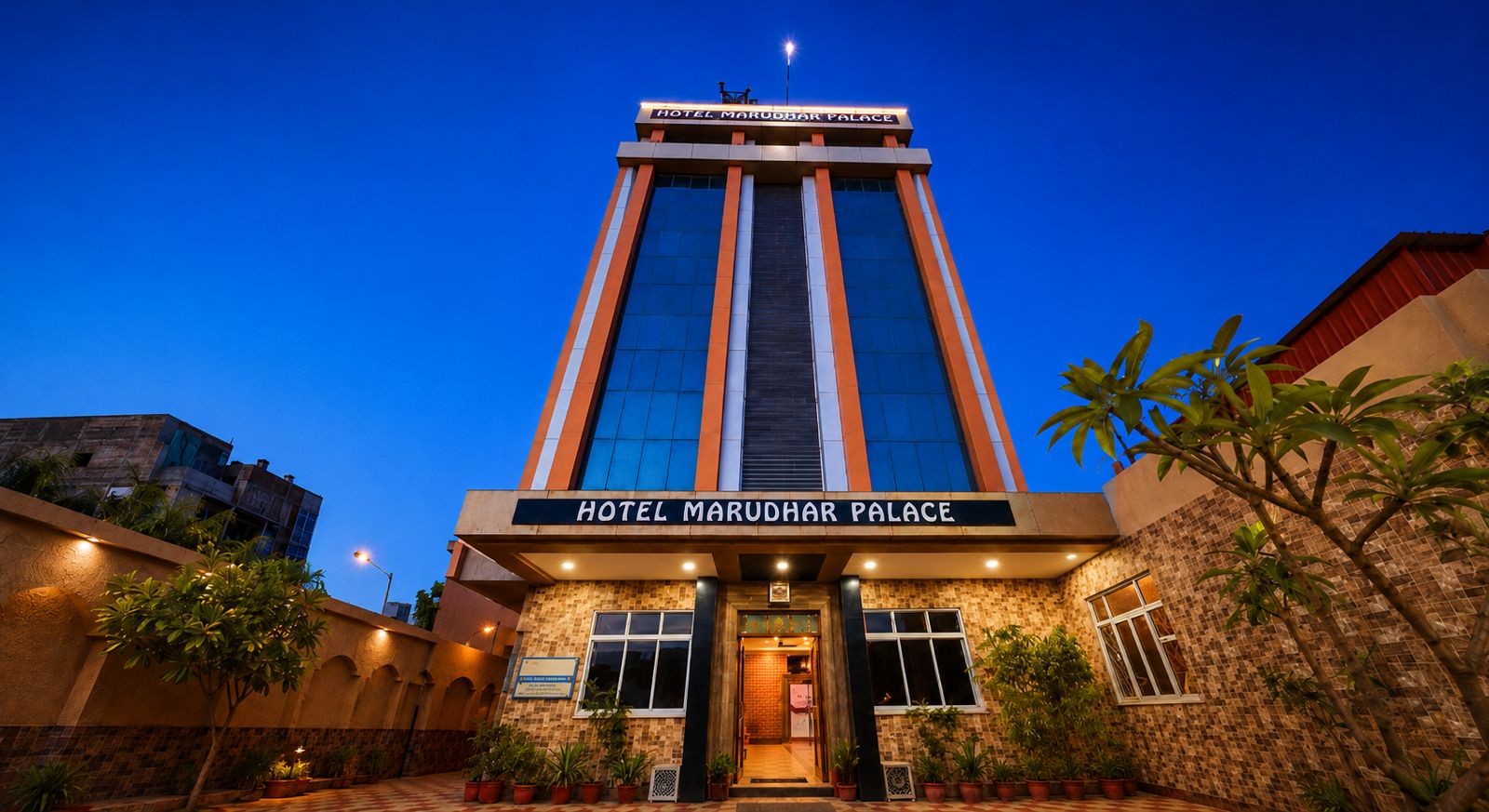 Hotel Marudhar Palace 450 Meter from Railway station - Tap to explore photos