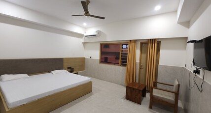 HOTEL ASHOKAA Room Type - Deluxe Room with Balcony