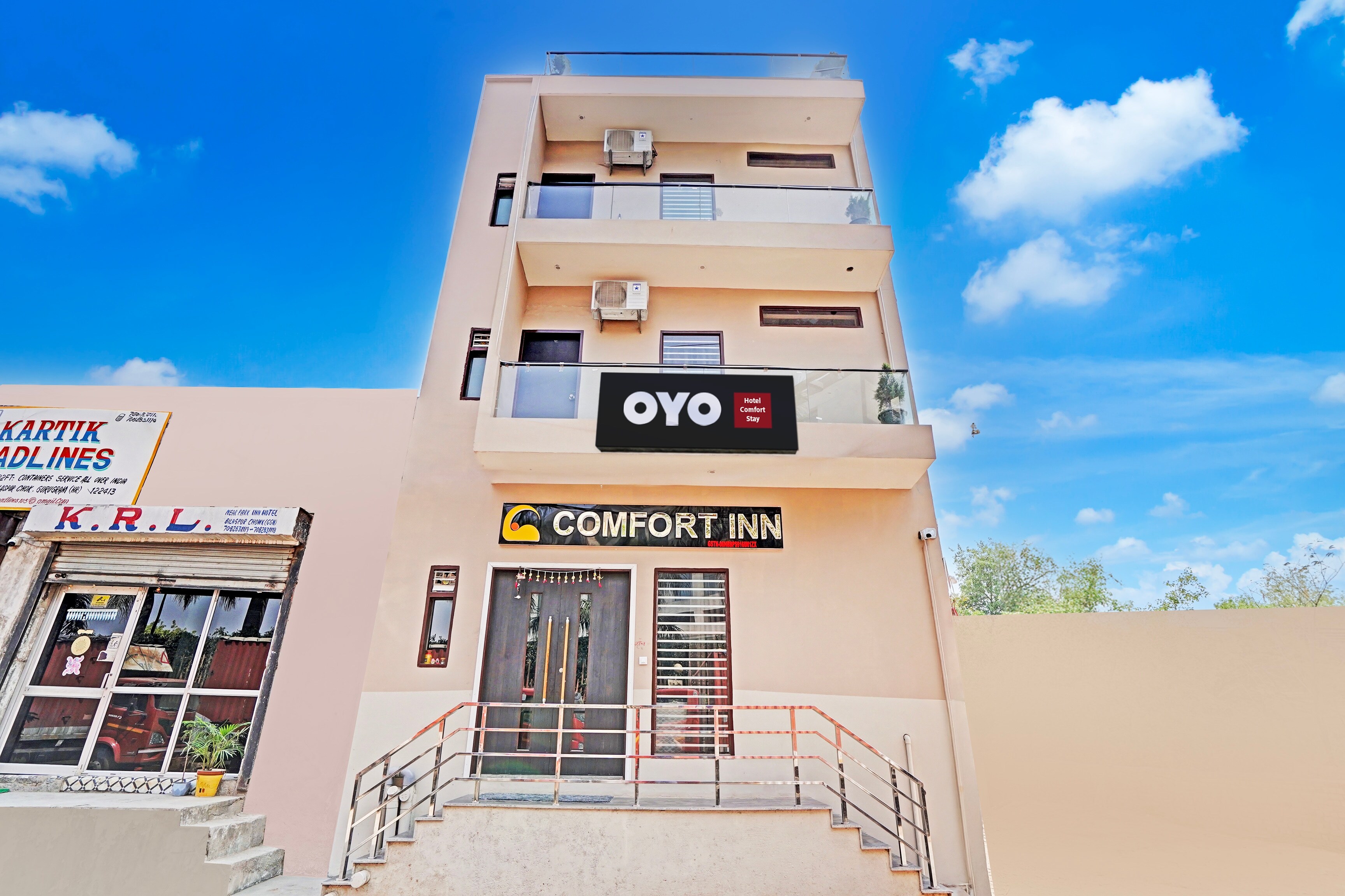 Hotel O Comfort Inn - Tap to explore photos