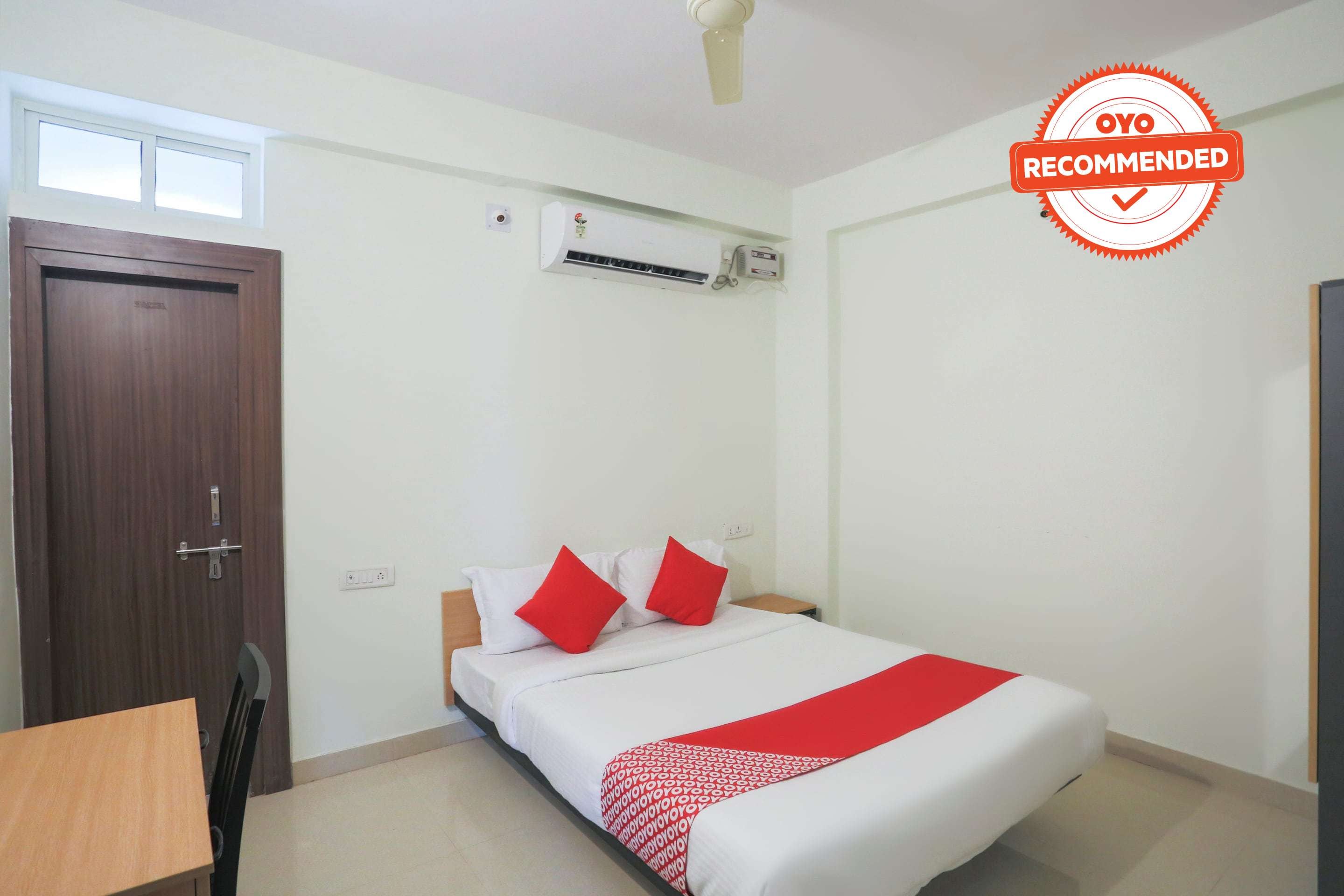 Super Hotel O Prashant Villa - Tap to explore photos